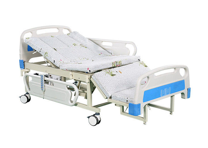 रोगी साइड टर्निंग इलेक्ट्रिक हॉस्पिटल बेड मूवमेंट के लिए हैंड कंट्रोलर के साथ
